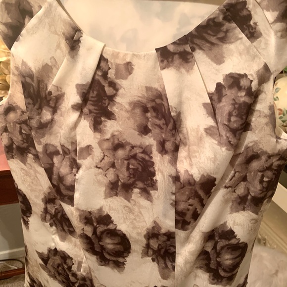 Ann Taylor Top - Picture 2 of 5